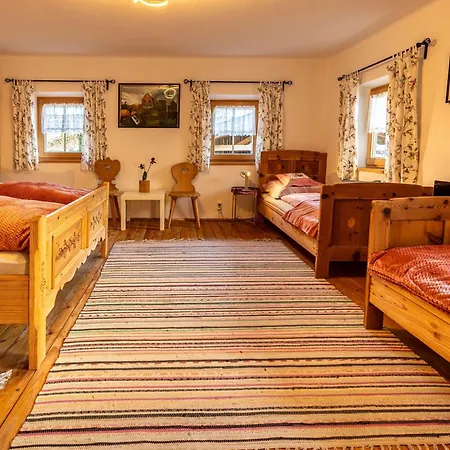 Holiday home With Tradition In The Alpbachtal *